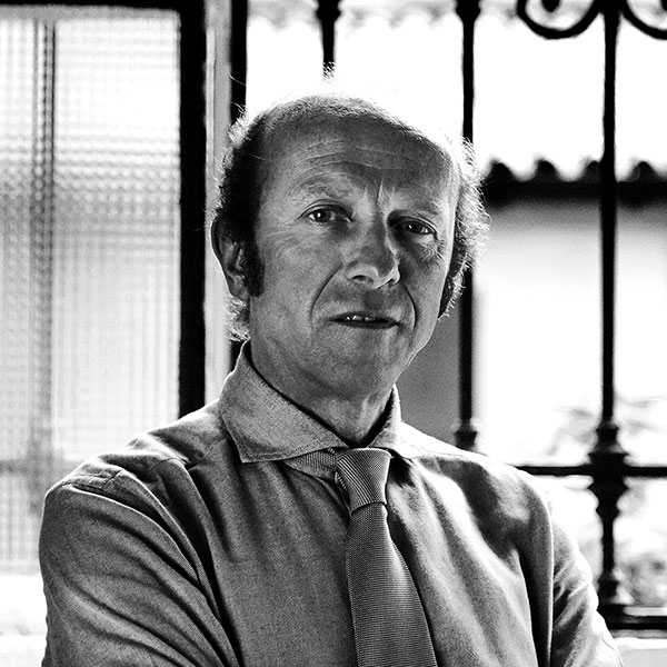 MASSIMO ROJ  Architetto, Fondatore e Amministratore Delegato, Progetto CMR